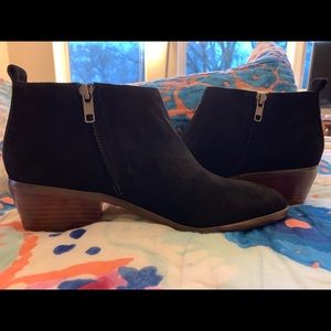 Brand new, never work J.Crew Sawyer Suede Boots